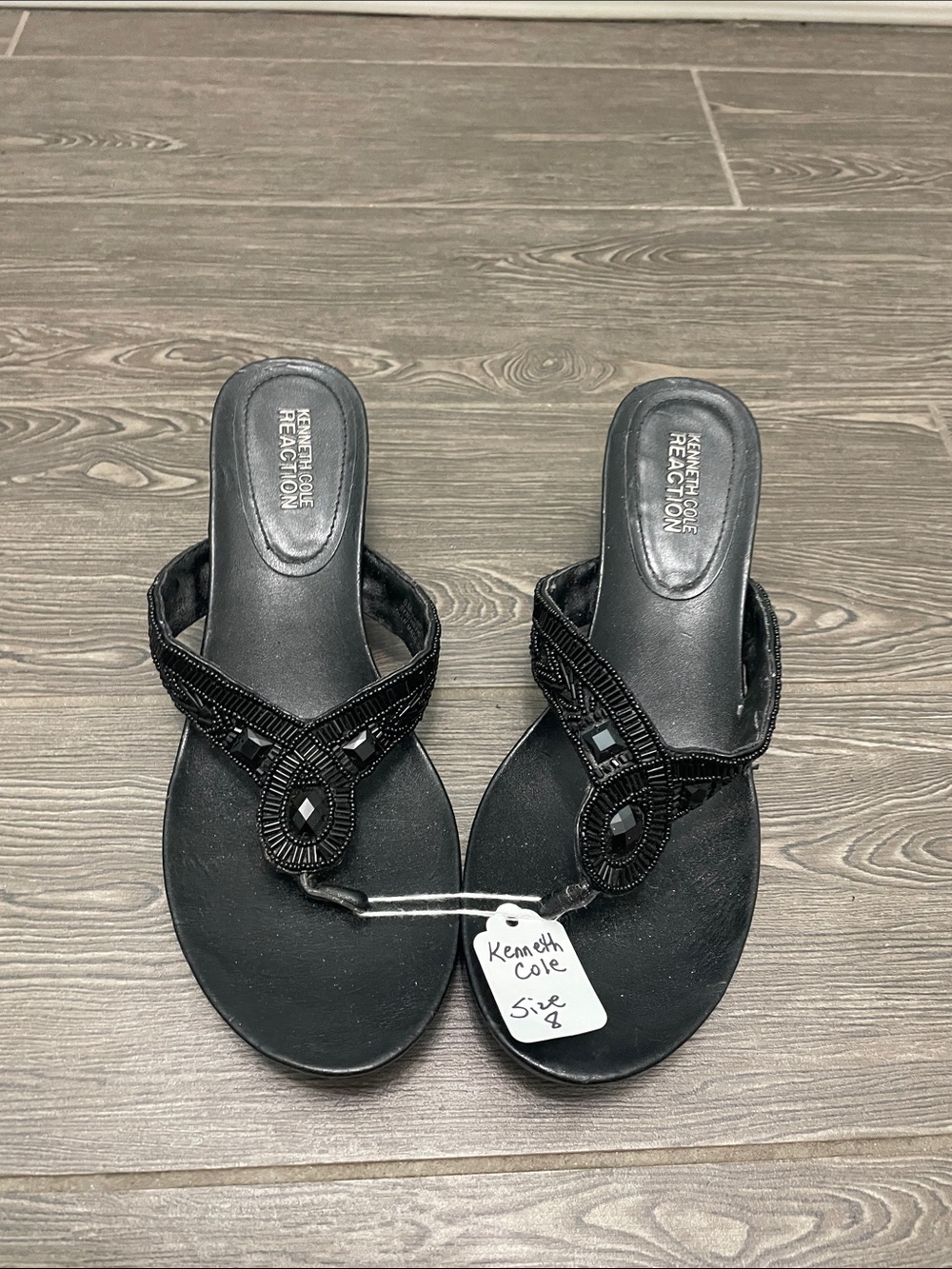 Kenneth Cole Reaction Black Beaded Thong Sandals